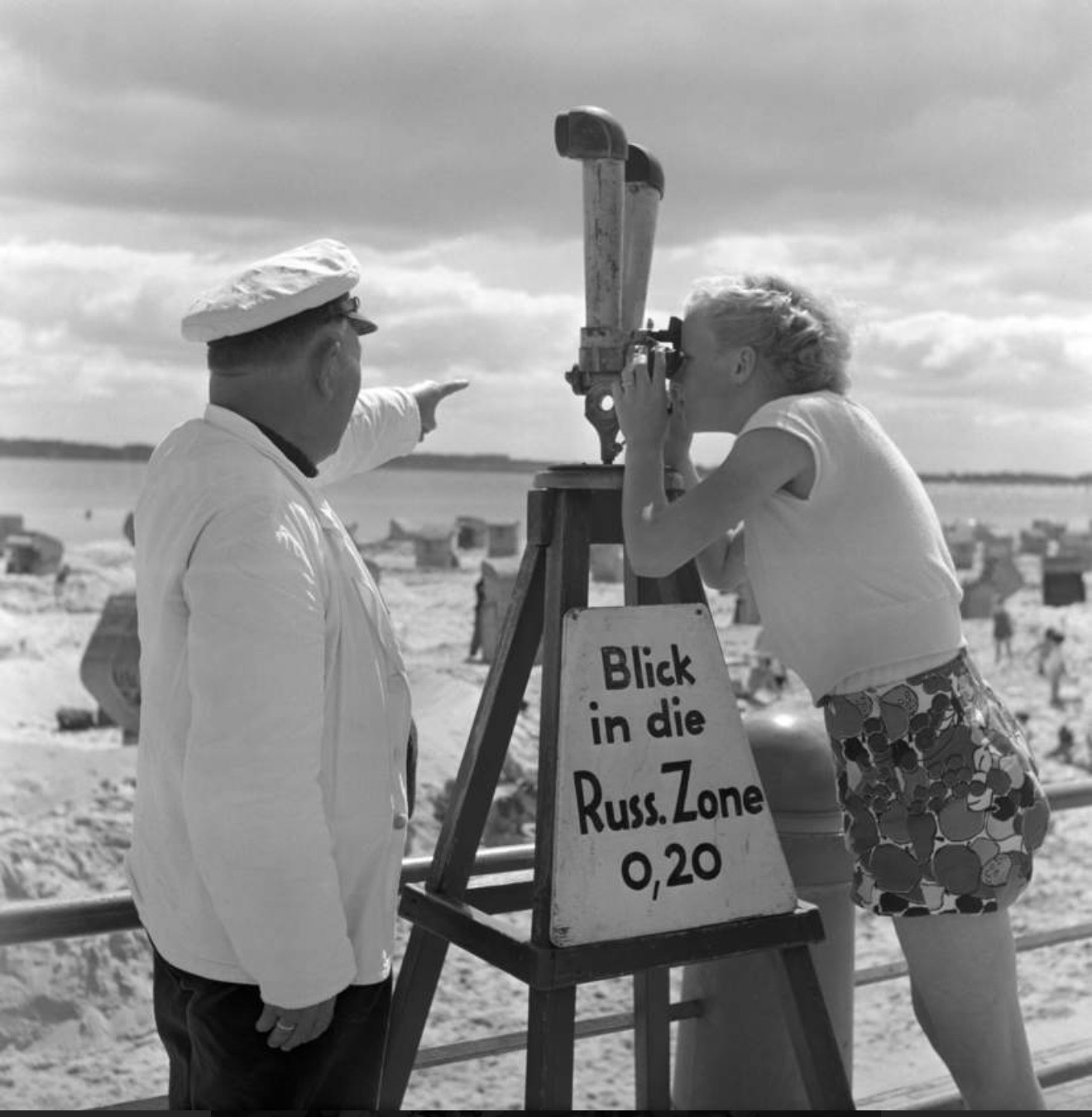 Ausstellung: Ihr denkt, wir waren anders. Fotografien aus Ost und West von 1945 bis 1989